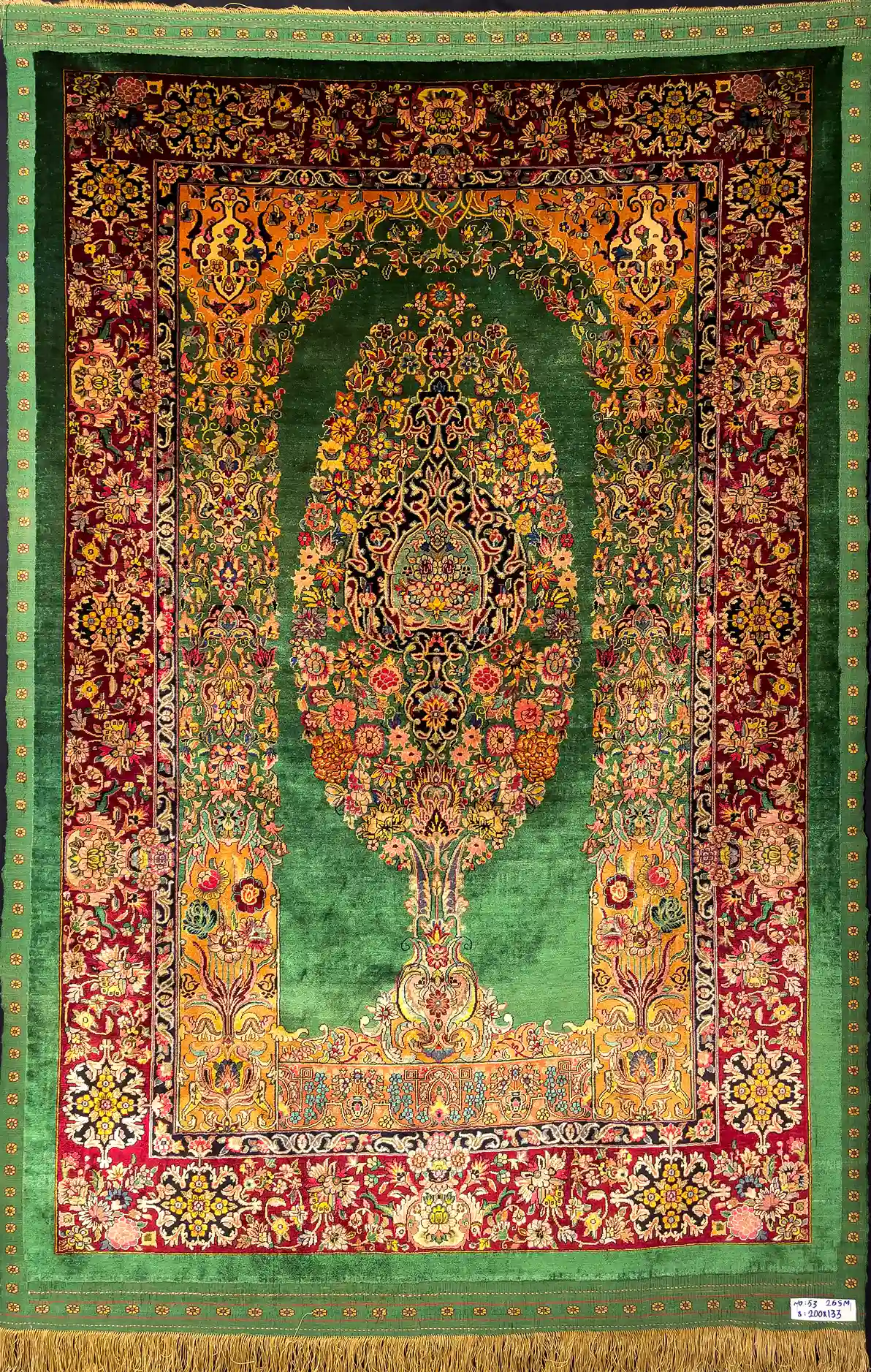 قالیچه تمام ابریشم نقشه قره باغی سبز